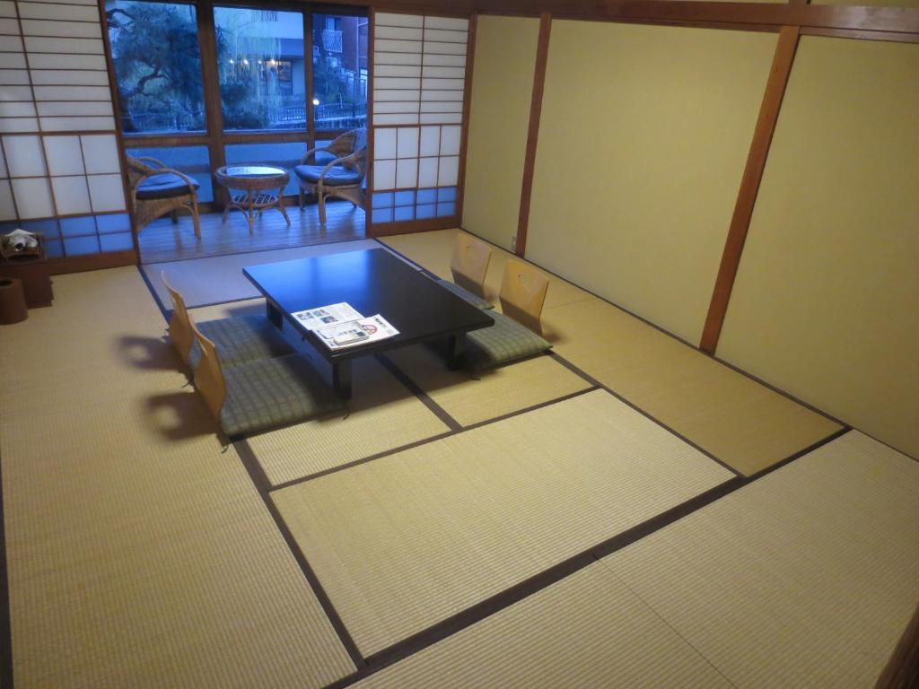 K'S House Ito Onsen - Historical Ryokan Hostel Dış mekan fotoğraf