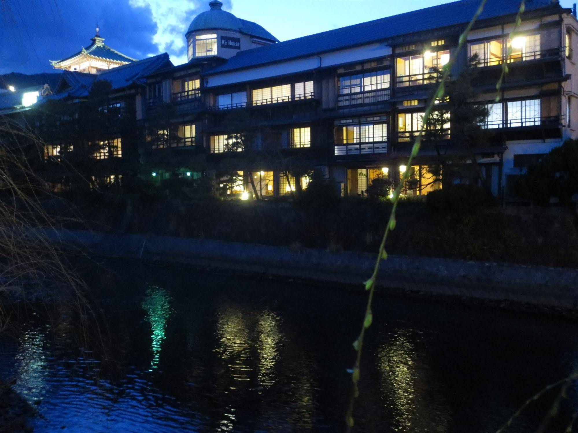 K'S House Ito Onsen - Historical Ryokan Hostel Dış mekan fotoğraf