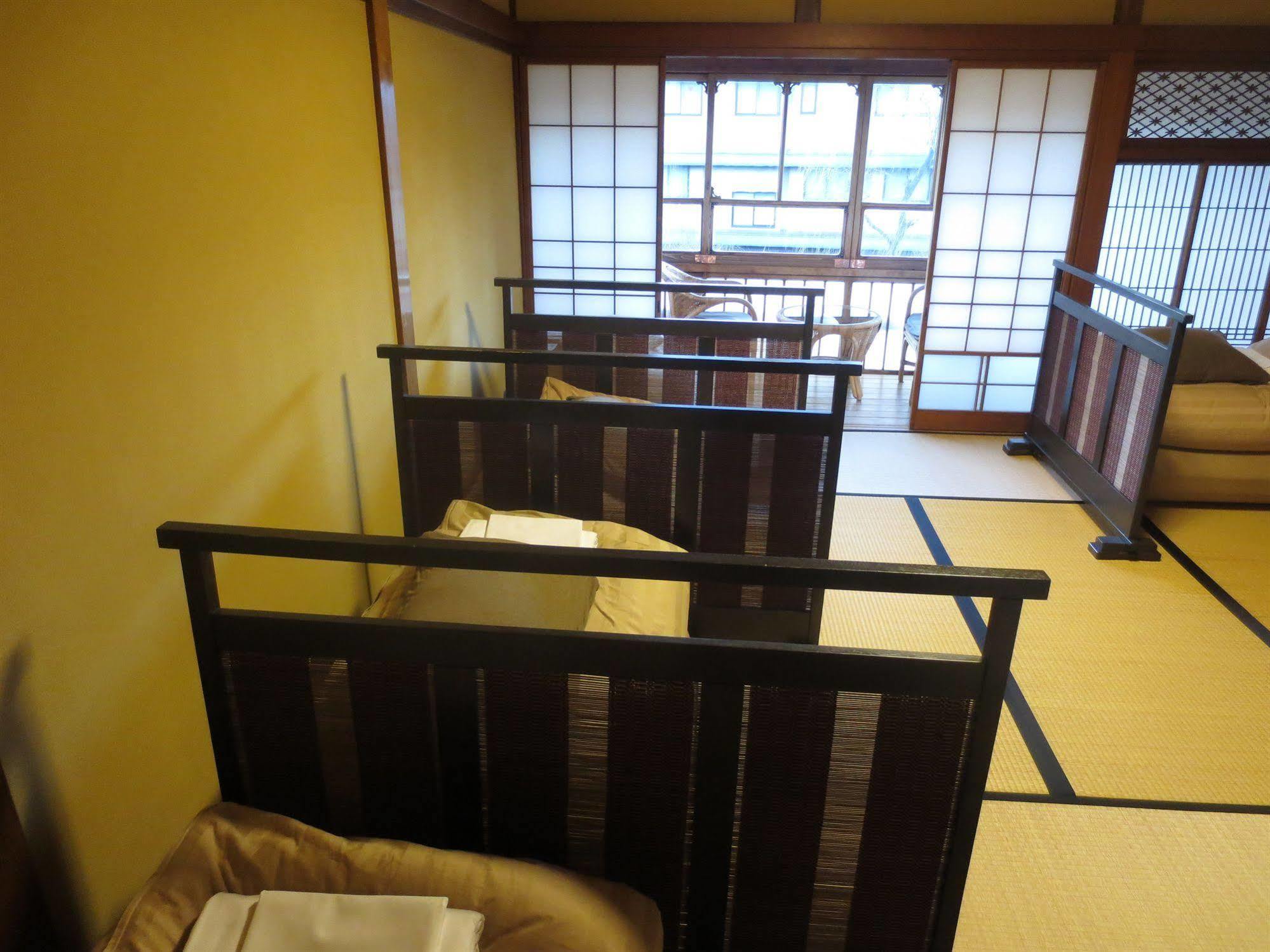 K'S House Ito Onsen - Historical Ryokan Hostel Dış mekan fotoğraf